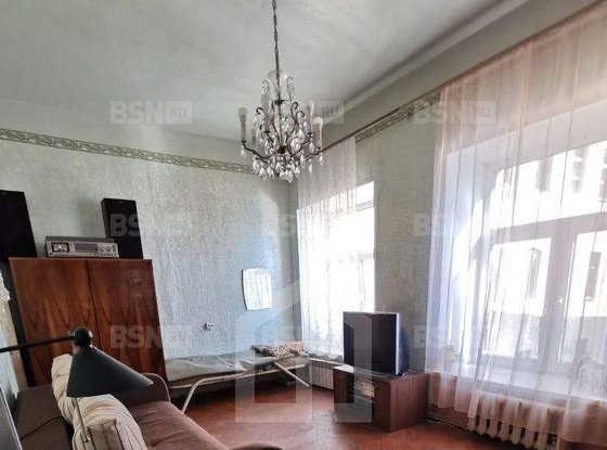 Продажа трехкомнатной квартиры - Старо-Петергофский проспект, д.15