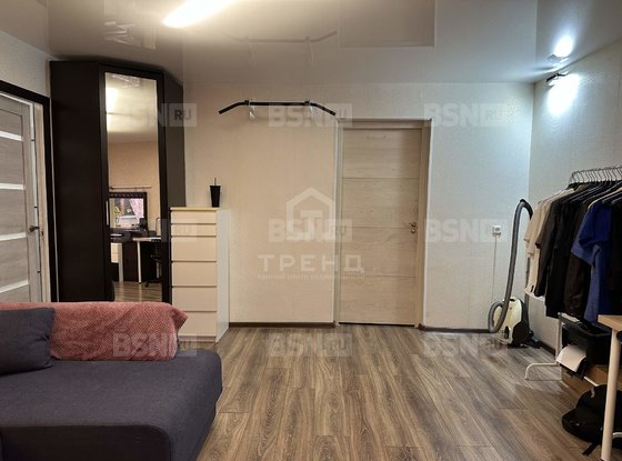 Продажа трехкомнатной квартиры - Художников проспект, д.39, корп.1