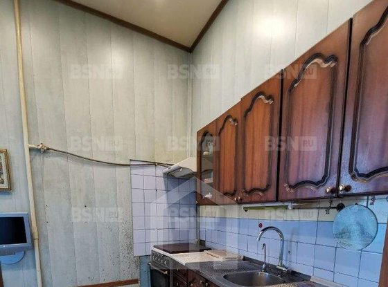 Продажа трехкомнатной квартиры - Старо-Петергофский проспект, д.15