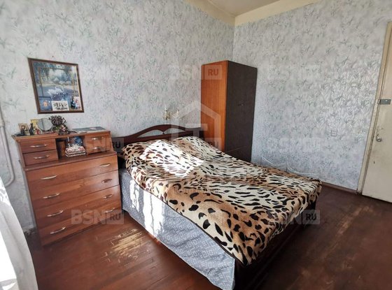 Продажа трехкомнатной квартиры - Старо-Петергофский проспект, д.15