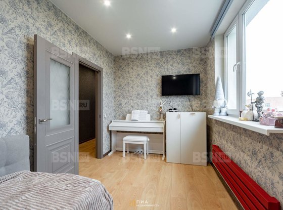 Продажа трехкомнатной квартиры - Мурино, Екатерининская улица, д.7, корп.1