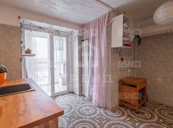 Продажа трехкомнатной квартиры - Бугры, Воронцовский бульвар, д.5, корп.5