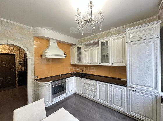 Продажа двухкомнатной квартиры - Серебристый бульвар, д.17, корп.1