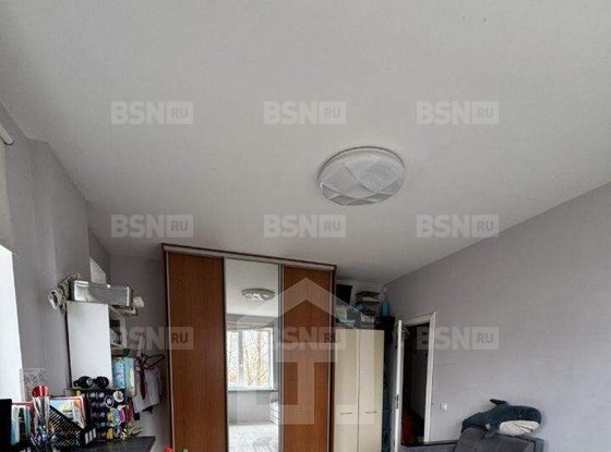 Продажа двухкомнатной квартиры - поселок Романовка, Школьная улица, д.60 