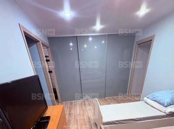 Продажа трехкомнатной квартиры - Колпино, Павловская ул, д.60 