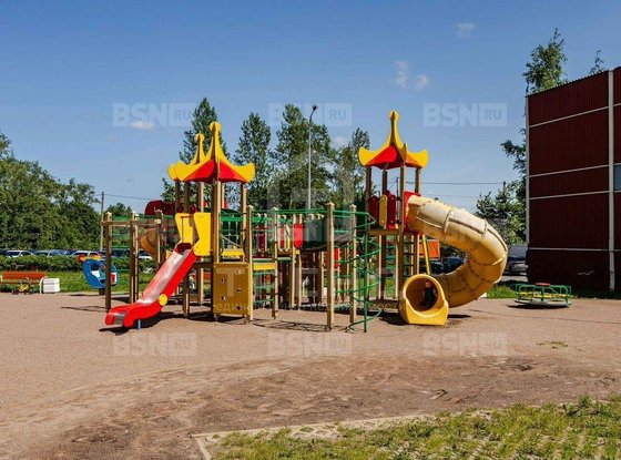 Продажа однокомнатной квартиры - Ломоносов, Заводская улица, д.17 