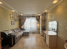 Продажа двухкомнатной квартиры - Ленинградская область, Гатчинский район, Гатчина г., Рощинская ул., д.19 