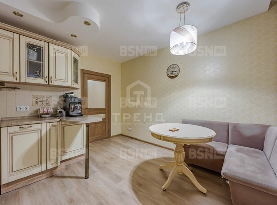 Продажа четырехкомнатной квартиры - Просвещения проспект, д.33, корп.1 