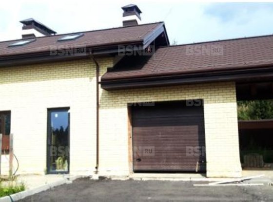 Продажа дома - поселок Ленинское, Мира улица, д.10