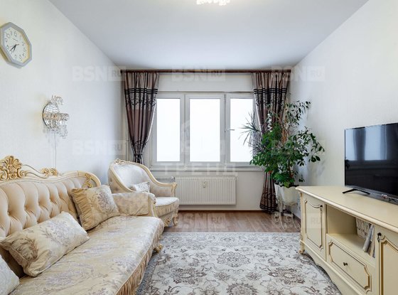 Продажа двухкомнатной квартиры - Парашютная улица, д.65 