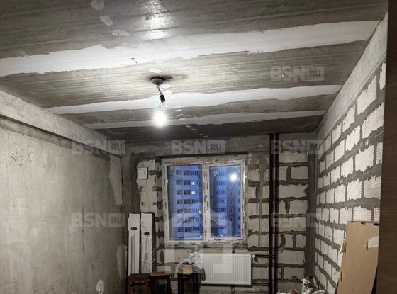 Продажа трехкомнатной квартиры - Коммунаров улица, д.190 