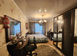 Продажа трехкомнатной квартиры - Ленинградская область, Гатчинский район, Гатчина г., Авиатриссы Зверевой ул., д.1/8 