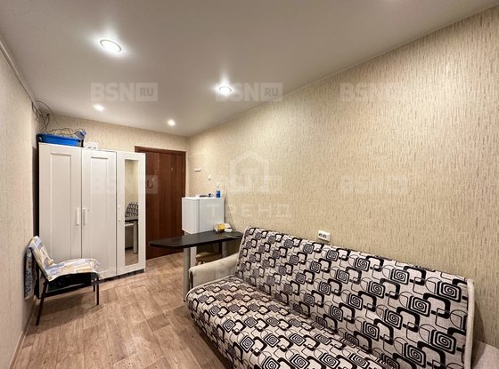 Продажа пятикомнатной квартиры - Омская улица, д.22 
