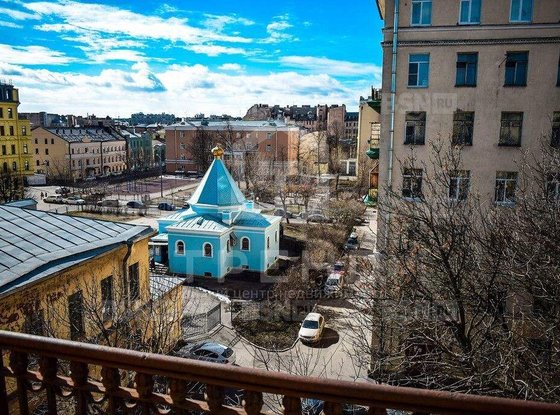 Продажа трехкомнатной квартиры - Суворовский проспект, д.61 