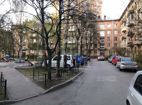 Продажа двухкомнатной квартиры - Сердобольская улица, д.11 