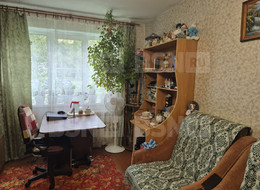 Продажа комнаты в трехкомнатной квартире - Ленинградская область, Гатчинский район, Гатчина г., Крупской ул., д.4 