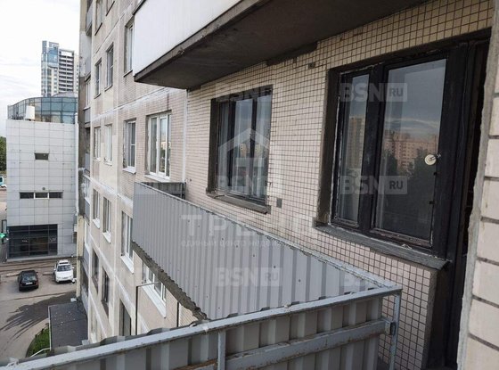 Продажа трехкомнатной квартиры - Культуры проспект, д.22, корп.1 
