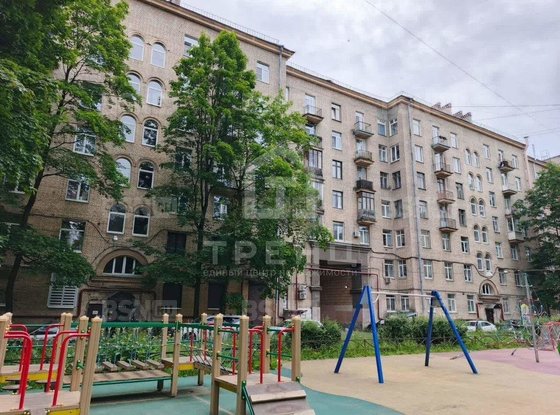 Продажа трехкомнатной квартиры - Московский проспект, д.195 