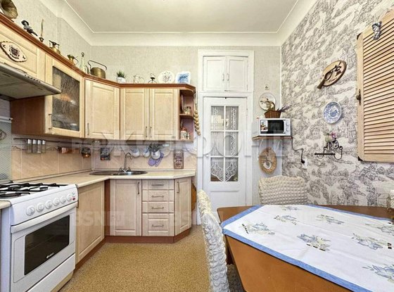 Продажа двухкомнатной квартиры - Красных Зорь бульвар, д.1 