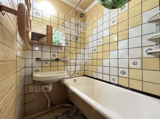 Продажа трехкомнатной квартиры - Учительская улица, д.6, корп.1 
