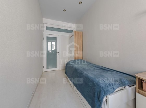 Продажа трехкомнатной квартиры - Курляндская улица, д.32 