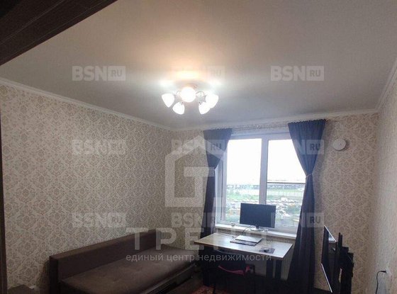 Продажа двухкомнатной квартиры - поселок Шушары, Школьная улица, д.17 