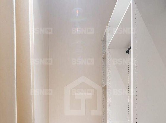 Продажа двухкомнатной квартиры - Дыбенко улица, д.8, корп.1 