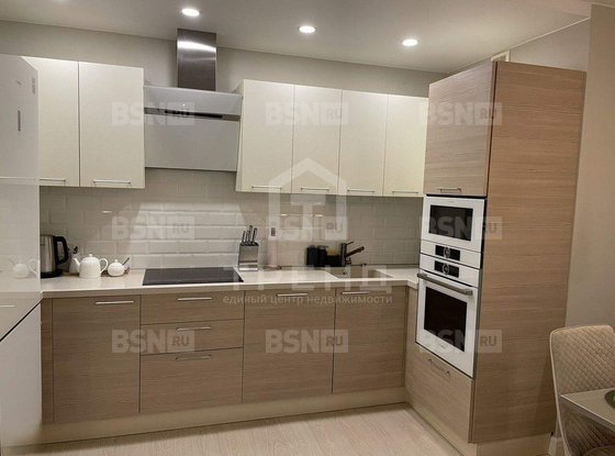 Продажа трехкомнатной квартиры - Вадима Шефнера улица, д.10, корп.1 стр 1 