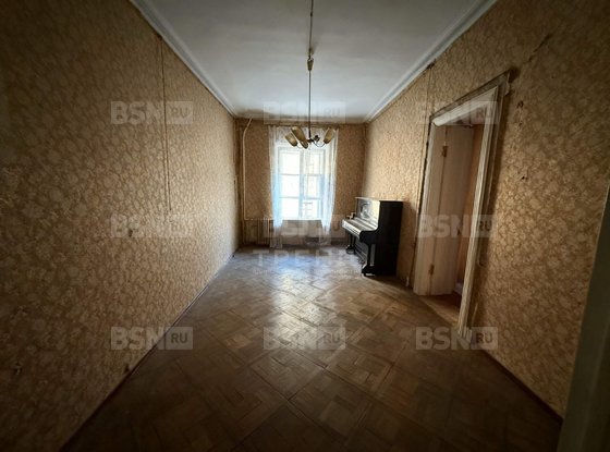 Продажа четырехкомнатной квартиры - Реки Мойки набережная, д.82 