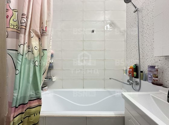 Продажа однокомнатной квартиры - Маршала Казакова улица, д.70, корп.1 стр 1 