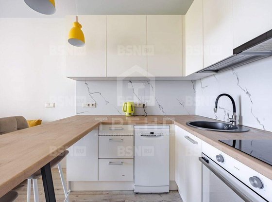 Продажа однокомнатной квартиры - Ломоносов, Заводская улица, д.17 