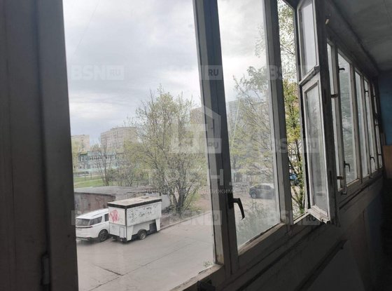 Продажа трехкомнатной квартиры - Дыбенко улица, д.11, корп.1 
