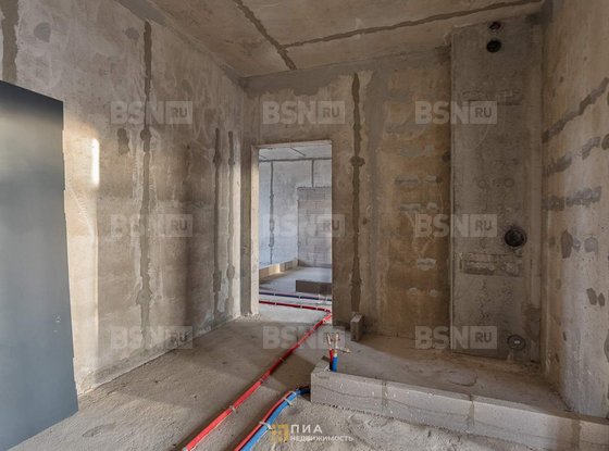 Продажа трехкомнатной квартиры - Лисичанская улица, д.14 