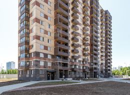 Продажа трехкомнатной квартиры в новостройке - Ленинградская область, город Мурино, ул. Шоссе в Лаврики, 64к2 