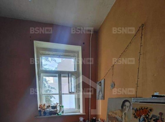 Продажа трехкомнатной квартиры - 9-я В.О. линия, д.32 