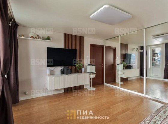 Продажа двухкомнатной квартиры - Ленсовета улица, д.73, корп.2 