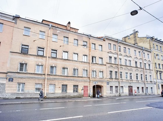 Продажа трехкомнатной квартиры - Боровая улица, д.58 