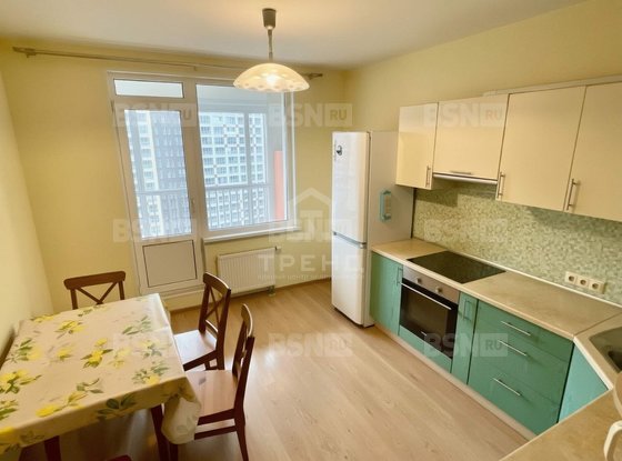 Продажа трехкомнатной квартиры - Кудрово, Столичная улица, д.4, корп.2 