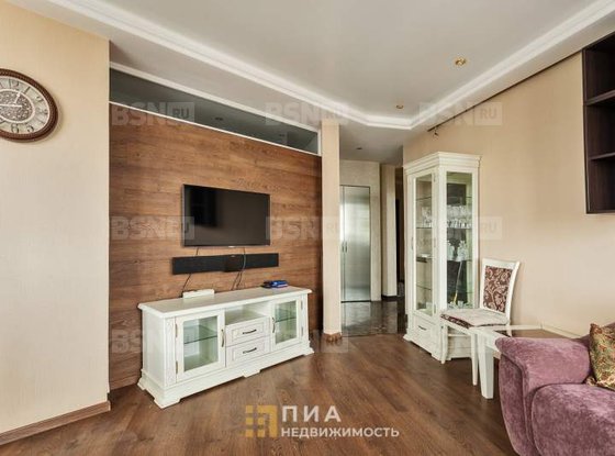 Продажа трехкомнатной квартиры - Энгельса проспект, д.93 