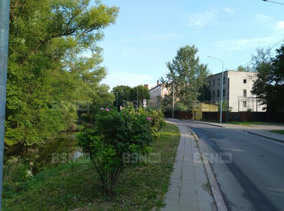 Продажа отдельно стоящего здания - Бумажного канала набережная, д.12, литера Г 