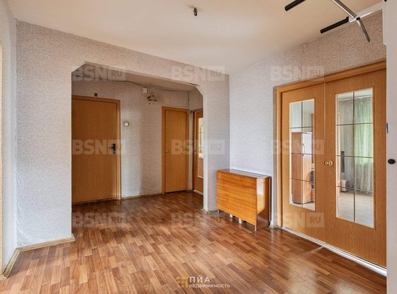 Продажа трехкомнатной квартиры - Просвещения проспект, д.50 