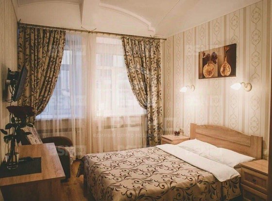 Продажа пятикомнатной квартиры - Макарова набережная, д.22 