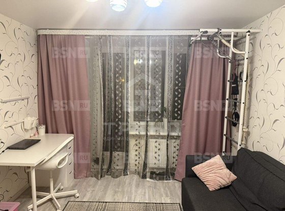 Продажа двухкомнатной квартиры - Славы проспект, д.2, корп.3 