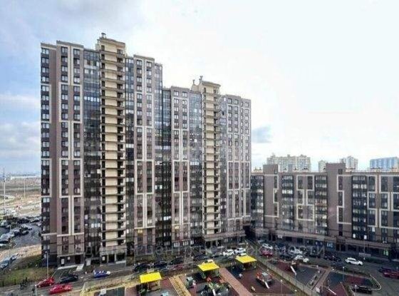 Продажа двухкомнатной квартиры - поселок Шушары, Школьная улица, д.17 