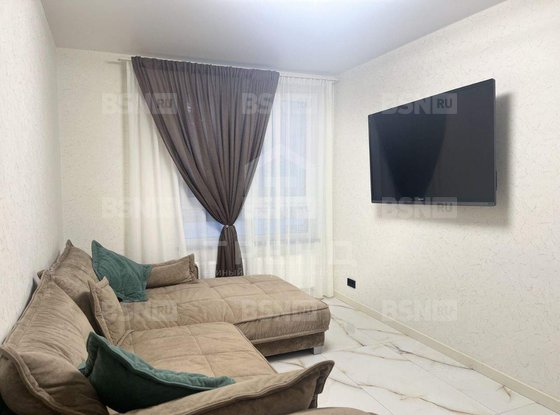 Продажа трехкомнатной квартиры - Прилукская улица, д.28, корп.2 стр 1 