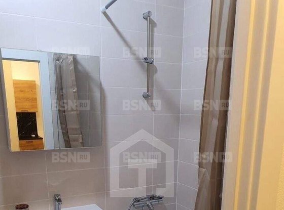 Продажа однокомнатной квартиры - деревня Новосаратовка, Первых ул, д.4, корп.7 