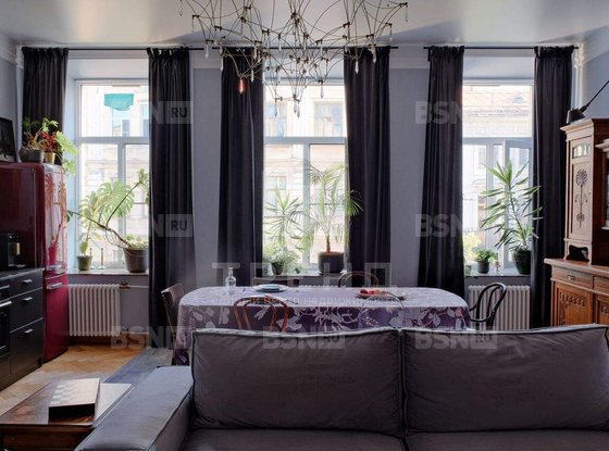 Продажа четырехкомнатной квартиры - 13-я Красноармейская улица, д.17 