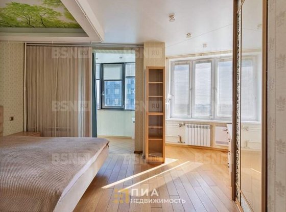 Продажа трехкомнатной квартиры - Энгельса проспект, д.93 