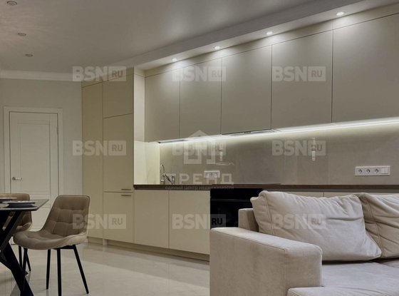 Продажа трехкомнатной квартиры - Марата улица, д.10 