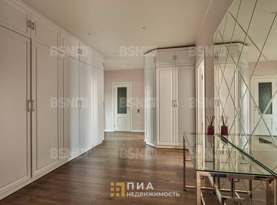 Продажа трехкомнатной квартиры - Заставская улица, д.46, корп.1 